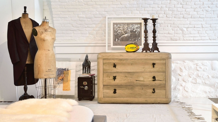 arredamento-in-legno_MVk2rLIs1cy8