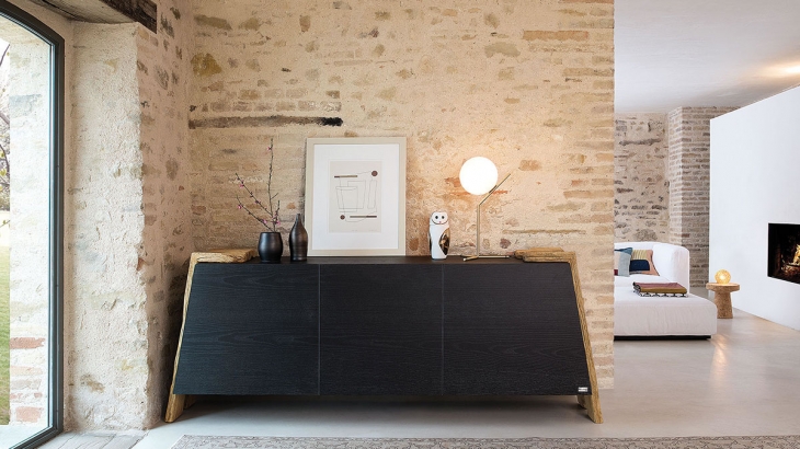 arredamento-in-legno_aHydIz1ZuNUG