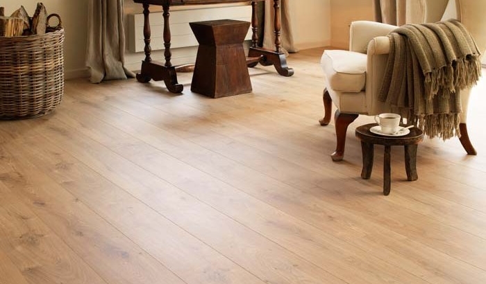 Naturals-Cabin-Oak-62000182-photo-1-700x600