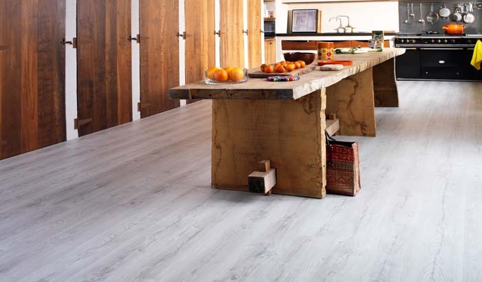 Riviera-Rialto-Black-Pine-3040-3830